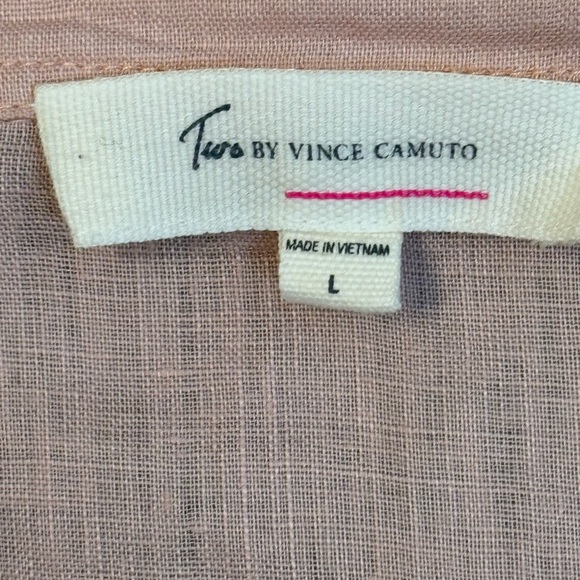 TWO By Vince Camuto Blush Button-Down Shirt Women’s Size LARGE - Picture 3 of 11